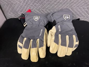Pair Of Hestra Snow Gloves - Size 9