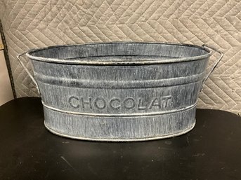 Decorative Oval Chocolate Tin