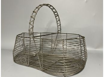 Vintage Metal Wire Basket