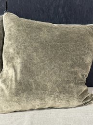 2 Pillows By Villa Classic Home Collection