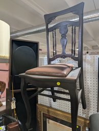 York Region Antique Vanity Chair
