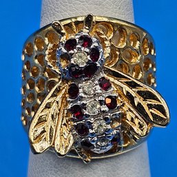 18K HGE Honey Bee Ring