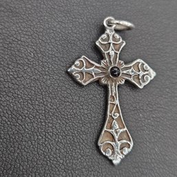 1 1/2' Sterling Silver Cross Pendant