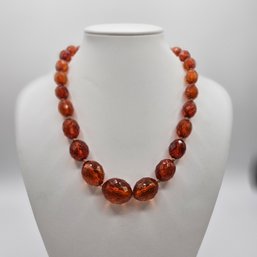 Beautiful 18' Graduated Amber Bead Necklace 14K Clasp