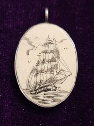 Giles Tasco Taxco Sterling Silver & Scrimshaw Oval Pendant