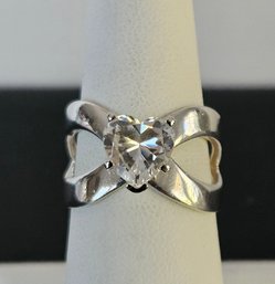 Pretty Vintage Cubic Zirconia Heart Cross Over Sterling Ring, Size 7 -  5.1g