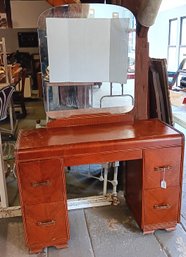 1930s Art Deco 'Waterfall' Vanity