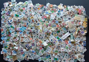 Large Lot Of Stamps, Unsorted