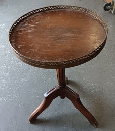 Vintage 1940s Round End Table W/brass Gallery Accent Table , Needs TLC