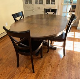 Crate & Barrel Dining Table With 4 Chairs