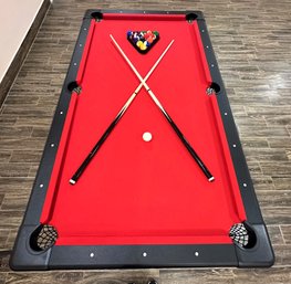 GO SPORTS BILLIARDS Seven Foot Pool Table