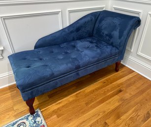 A Tufted Hidden Storage Chaise Lounge Chair