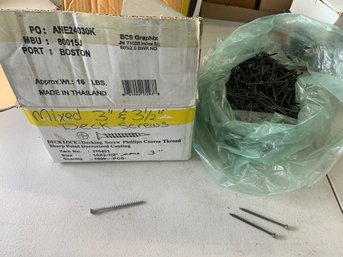 Misc Deck Screw Lot