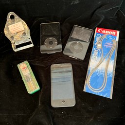 Vtg Electronics -IPods, Camera, Self Timer