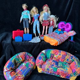 Barbie Traveling Sisters And Christmas Morning Dolls With Accessories