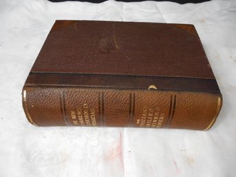 The New Warrens Household Physician  1901 Leather  Great Illustrations