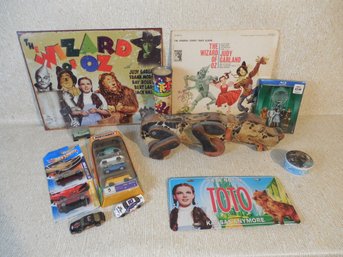 Misc Toy Lot  Wizard Of OZ, Matchbox, Hot Wheels, Early  Snoopy Fischer Price Dog, Etc