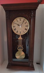 Gorgeous Howard Miller Model 625-352 Wall Clock Great Condition