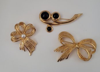 Vintage Napier Brooch Lot Excellent Condition