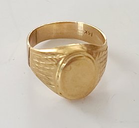 Vintage 14K Gold Engraveable Ring Size 3