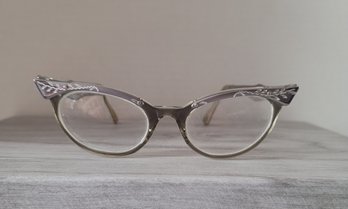 In Amazing Condition! Vintage 50s-60s Vista Cat Eye Glasses