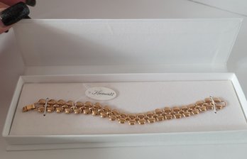 Vintage MC NOS Krementz Contempo Gold Tone Link Bracelet Excellent Condition