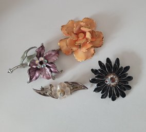 Vintage MC Enamel And Rhinestone Floral Brooch Lot Incl. Signed Giovanni Good To Excellent Condition