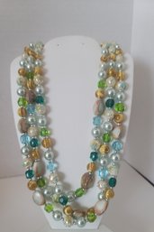 That's One Funky Looking Necklace! Vtg 50s-60s Triple Strand Glass, Lucite Etc Excellent Condition