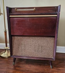 Original Midcentury Modern Silvertone Model 7053 Radio And Phonograph Mahogany Console