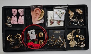 Some Beauties In Here! Tray Of Vintage And Contemporary Earrings