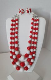 Classic 60s Red & White Heavy Lucite Beaded Demi Parure Necklace And Earring Set Great Condition