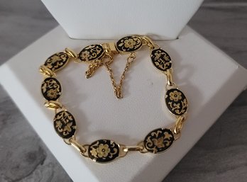 Love Damascene! Vintage NOS Bracelet With Safety Chain 24kt Overlay? Excellent Condition 7.5in