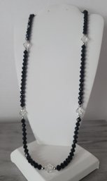 Vintage 70s Trifari Black And Clear Lucite Beaded Necklace Excellent Condition