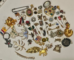 Vintage Pins, Brooches, And ALL THE THINGS