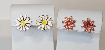 Midcentury Daisy And Poinsettia Flower Clip Earrings