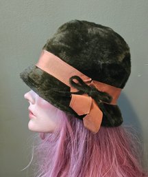 1940s Cloche Hat Unsure Of Material