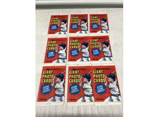 Sealed 1981 Topps Baseball Giant Photo Cards