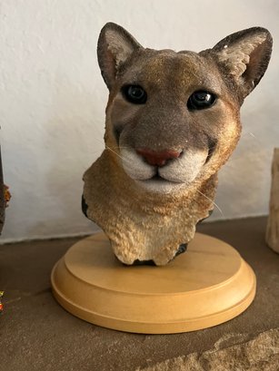 Realistic Bob Cat Sculpture