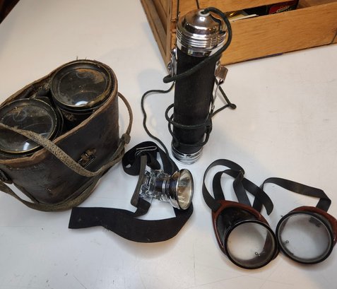 Binoculars, Goggles And Flashlights