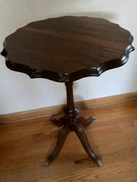 Vintage Duncan Phyfe Style Side Table,