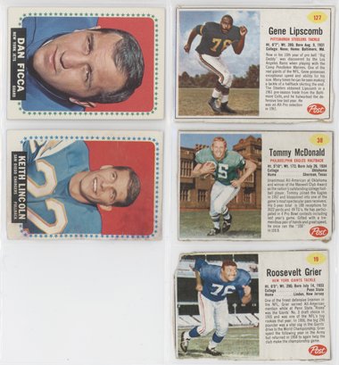 Estate Fresh Lot Of Vintage Football Cards