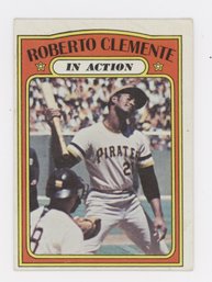 1972 Topps Roberto Clemente In Action