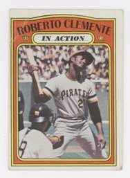 1972 Topps Roberto Clemente In Action