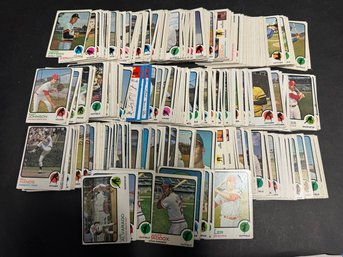 Huge Lot Of 1973 Topps Baseball Cards