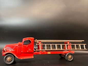 Vintage Turner Toy Pressed Metal Ladder Truck Firetruck