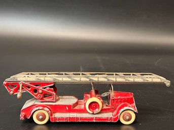 Vintage Dinky Toy Delahaye Type 103 Fire Ladder Car