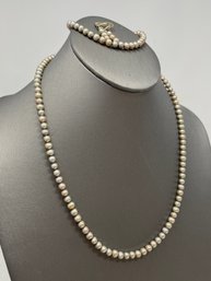 Set Of Pearls (114)