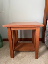 Mission Style Side Table - 20.5' X 20.5' X 21'
