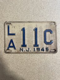 1945 NJ License Plate - LA11C