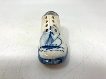 5' Delft Porcelain Shoe